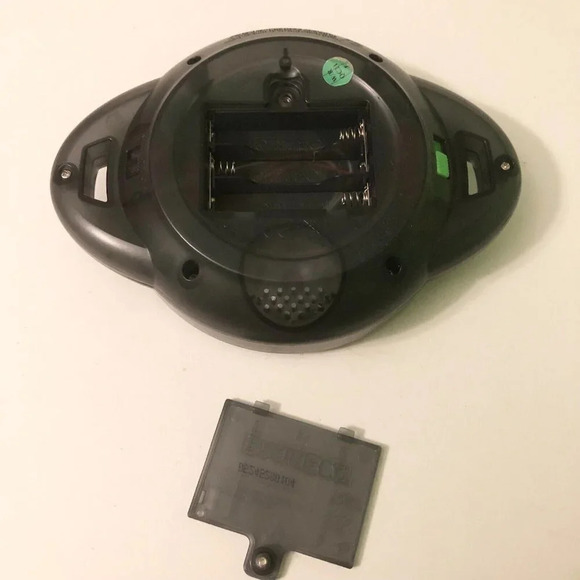 Brainbolt Brain  Teaser Light Up Memory Game by Educational Insight - Picture 7 of 10